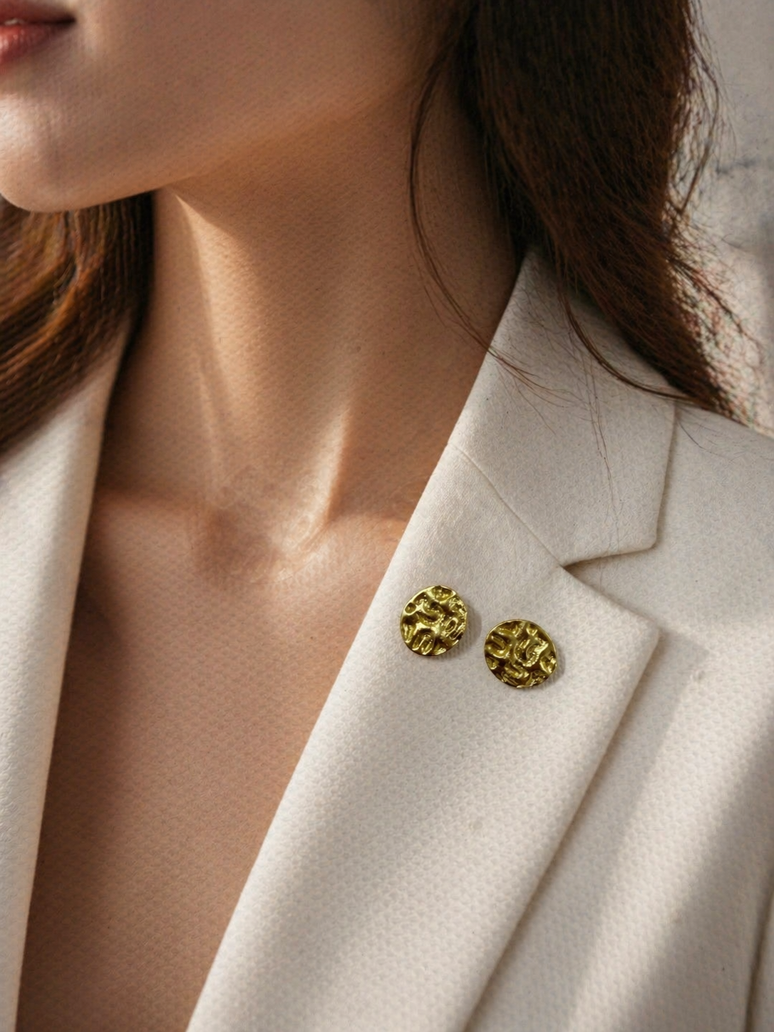 Molten Gold Collar Brooch Set – Textured Statement Lapel Pins