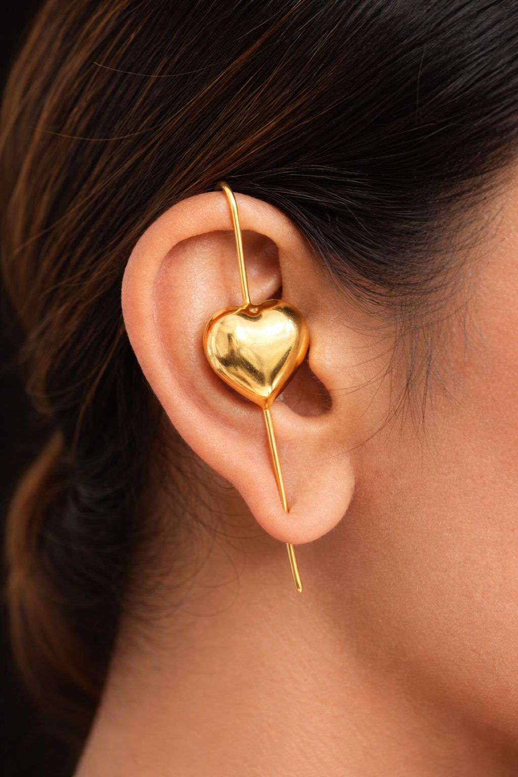 Gold Heart Statement Ear Cuff - Etti Kapoor