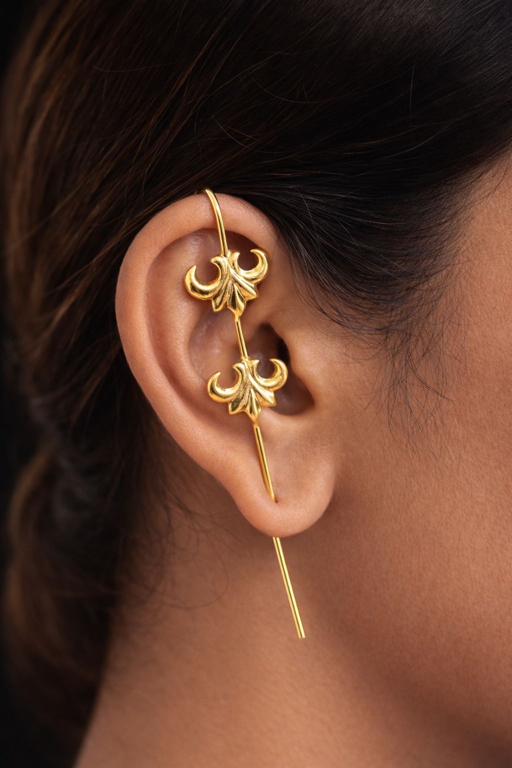 Vintage Royal Gold Ear Cuff - Etti Kapoor